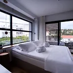Sunday Boutique فندق نيا ستيرا