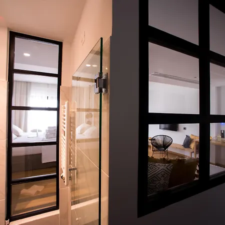 Sunday Boutique Hotel 4*