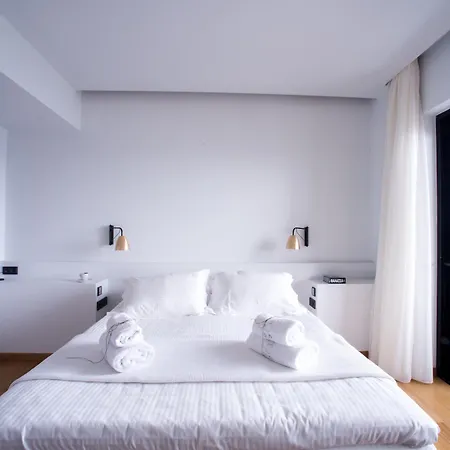 Sunday Boutique Hotel