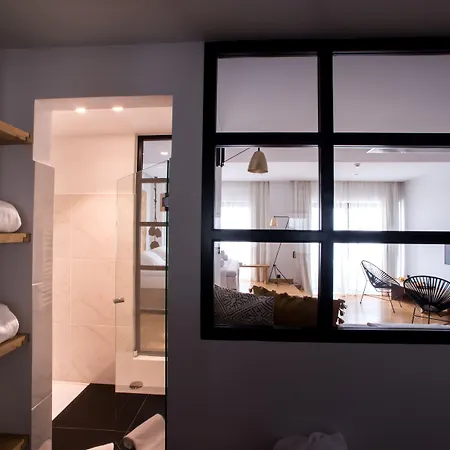 Sunday Boutique Hotel 4*