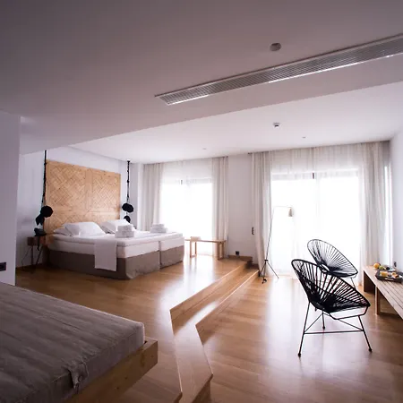 Hotel Sunday Boutique 4*