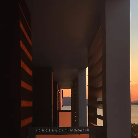 Sunday Boutique Nea Styra