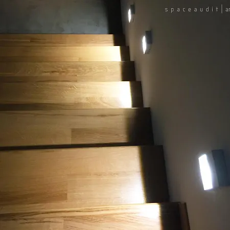 Sunday Boutique מלון ניאה סטירה