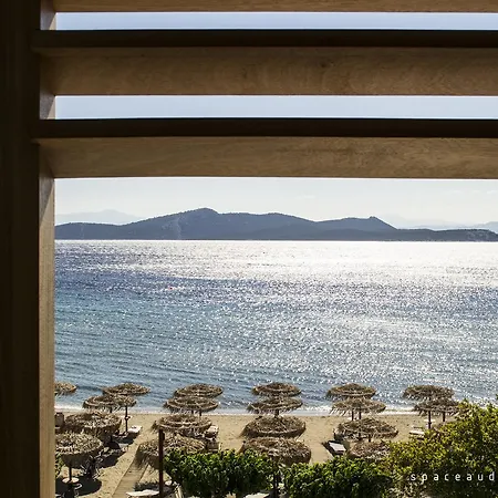 Sunday Boutique Hotel 4*