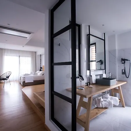 Hotel Sunday Boutique 4*