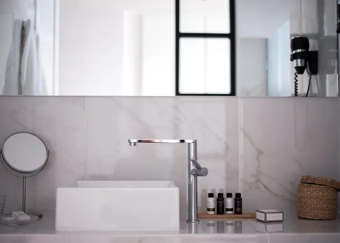 Hotell Sunday Boutique 4*