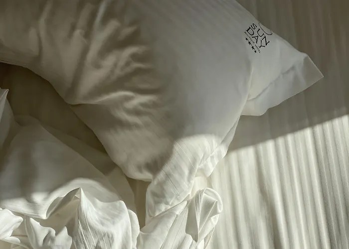 Sunday Boutique Hotell 4*