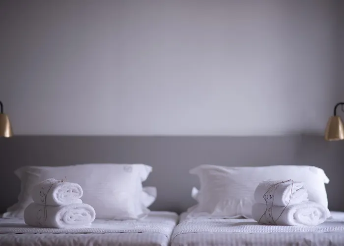 Sunday Boutique Hotell Nea Styra